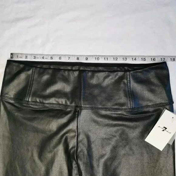 7 For  All Mankind | 1XL Black Faux Leather Leggings - Picture 10 of 12